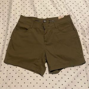 PrAna women’s Halle II shorts size 6 BNWT